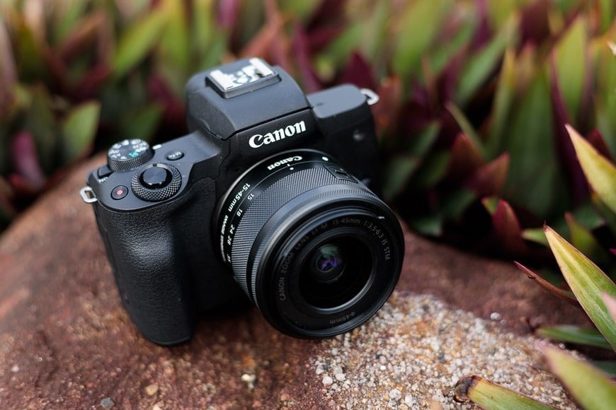 Canon EOS M50