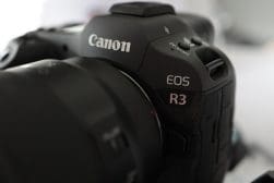 Canon eos r3 review.
