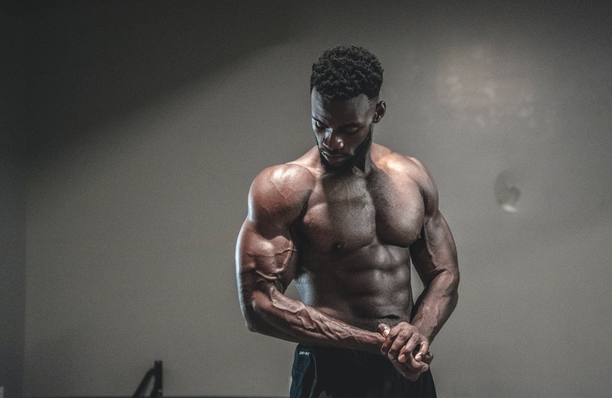 bodybuilder-photoshoot